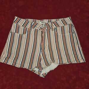 Wrangler Striped Women's Shorts